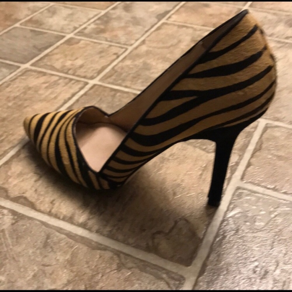 ALDO Super Cute Tan/Nude Zebra Print